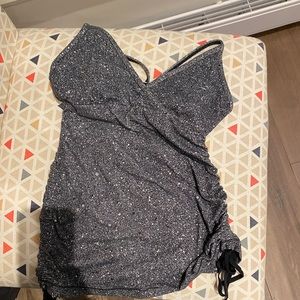 Lululemon top size 4
